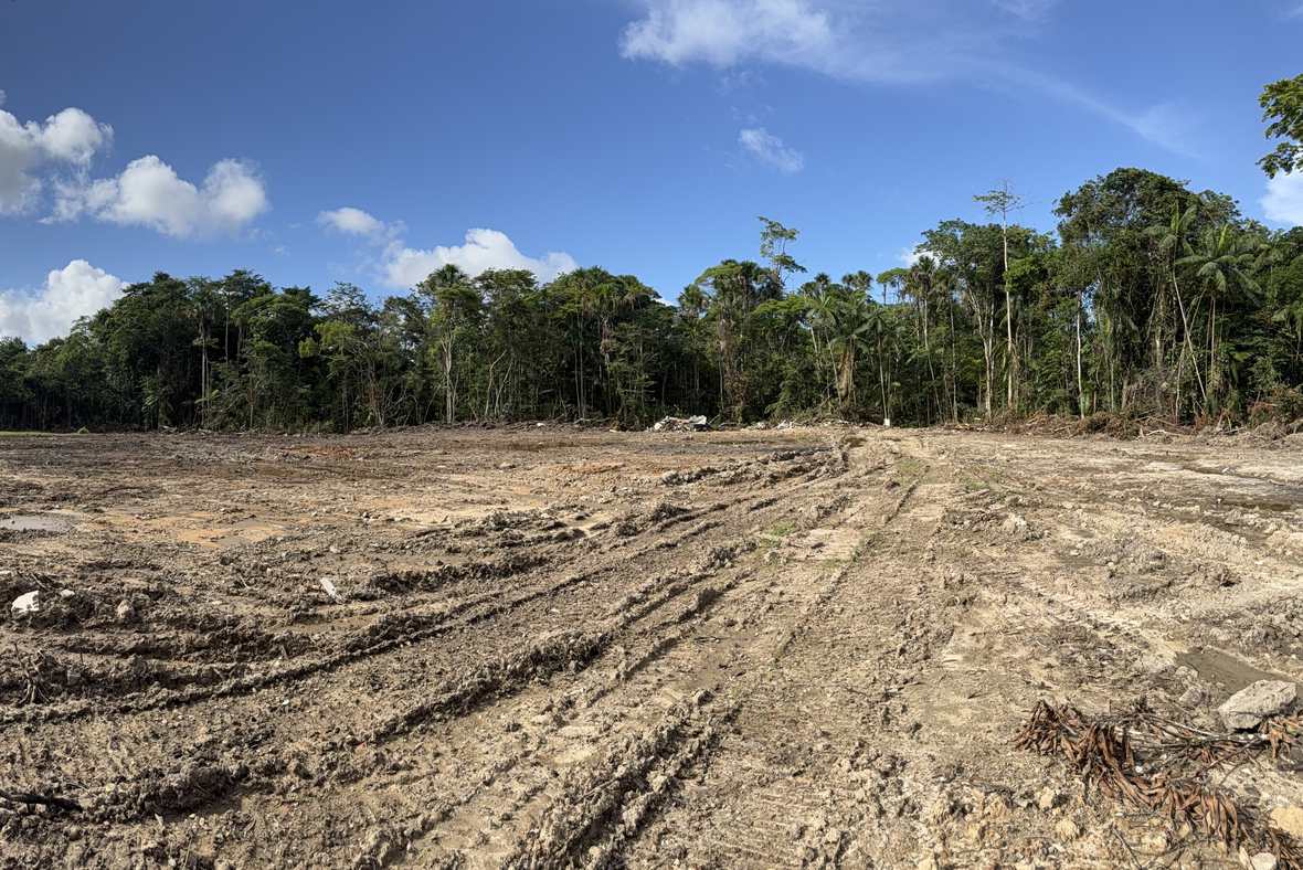 Plateforme du chantier GAIA TERRA en cours de réglage